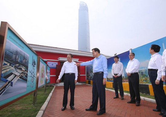 李克强：生长地下管廊，，，，，，阻止都会动辄“开膛破肚”